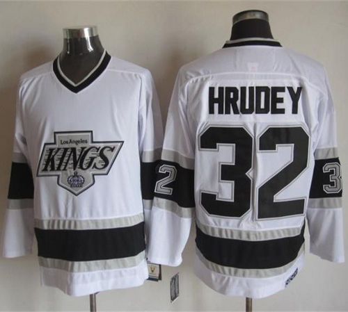 Kings #32 Kelly Hrudey White CCM Throwback Stitched NHL Jersey