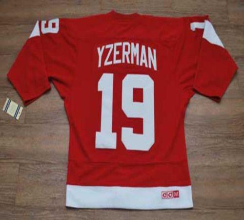 Red Wings #19 Steve Yzerman Red CCM Throwback Stitched Youth NHL Jersey