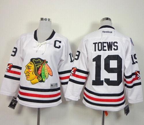 Blackhawks #19 Jonathan Toews White 2015 Winter Classic Women's Stitched NHL Jersey