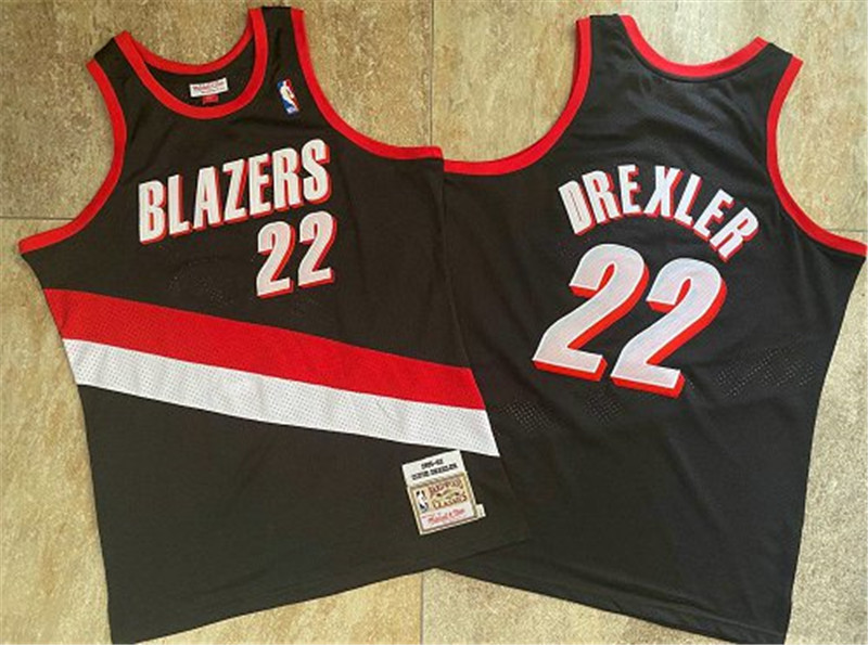 Blazers 22 Clyde Drexler Black 1991 92 Hardwood Classics Swingman Jersey